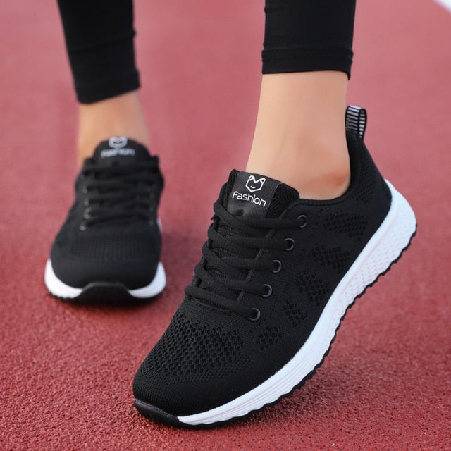 Women Casual Shoes Breathable Walking Mesh Lace Up Flat Shoes Sneakers Women Tenis Feminino Pink Black White